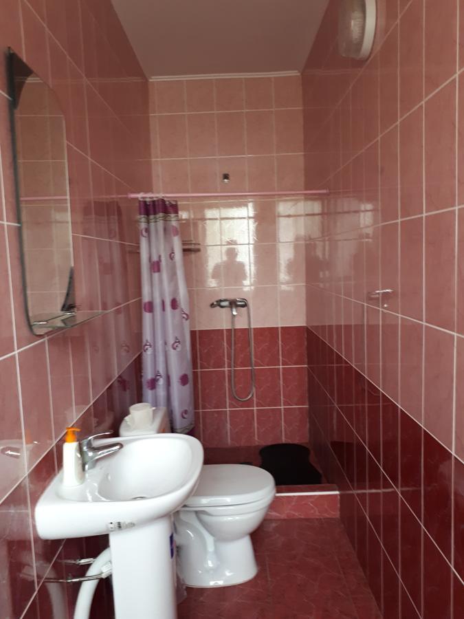 Hotel Gostynnyi Dvir Sharhorod Esterno foto