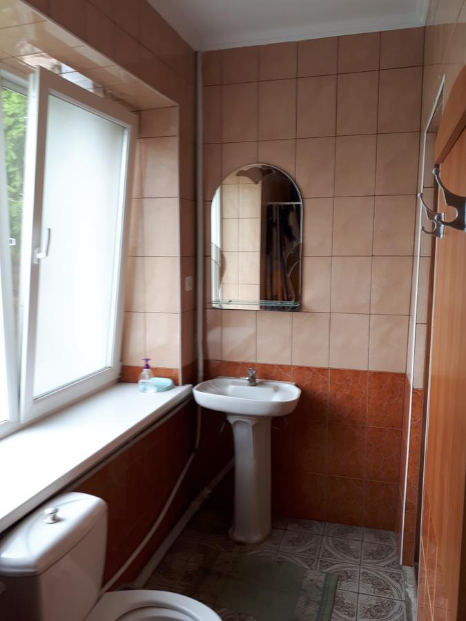 Hotel Gostynnyi Dvir Sharhorod Esterno foto
