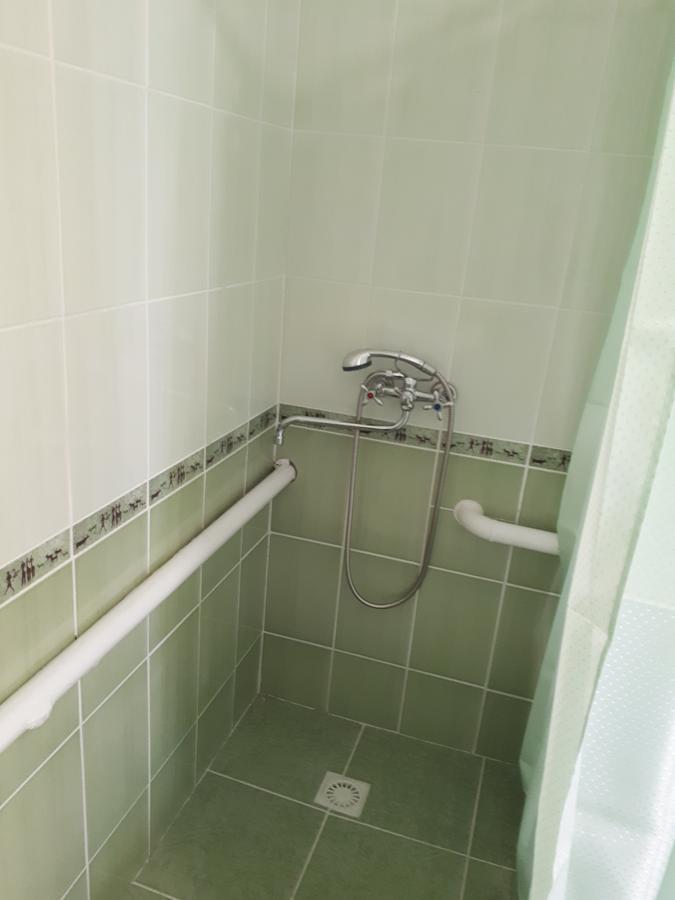 Hotel Gostynnyi Dvir Sharhorod Esterno foto